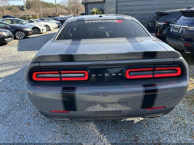 2019 Dodge Challenger Sxt - Image 6