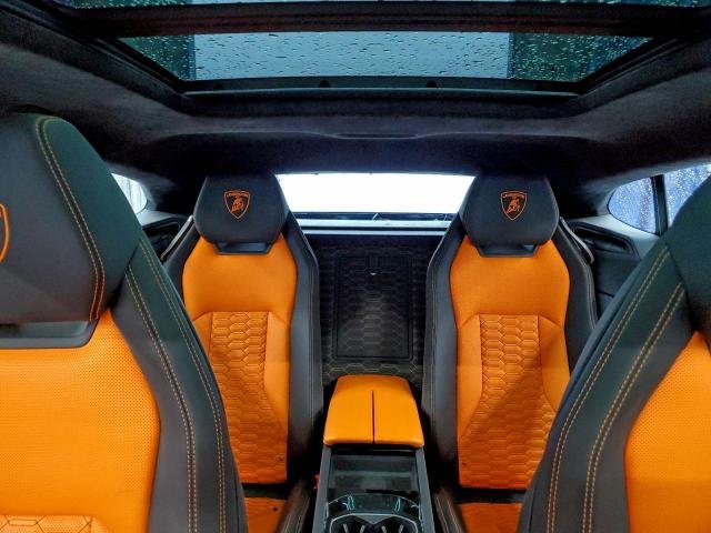 2019 Lamborghini Urus - Image 10