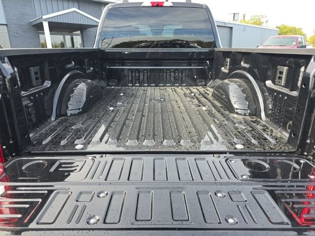 Ford F-350SD Lariat - Luxury Salvage Vehicle for Sale