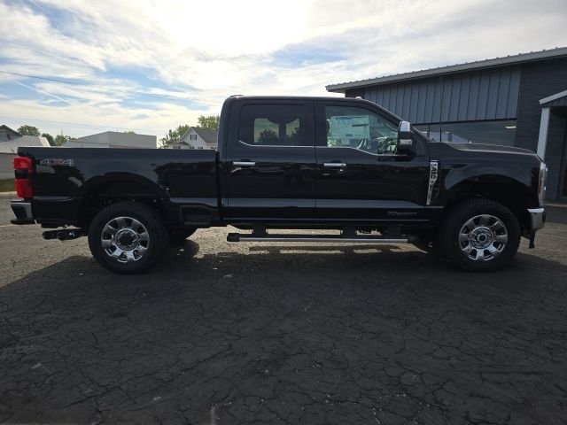 Ford F-350SD Lariat - Image 6